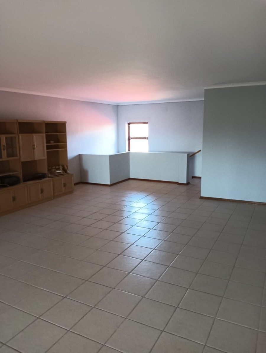 4 Bedroom Property for Sale in Winterhoek Park Eastern Cape